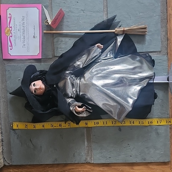 Wizard of Oz Wicked Witch of the West Porcelain Doll Paradise Galleries - Picture 9 of 10